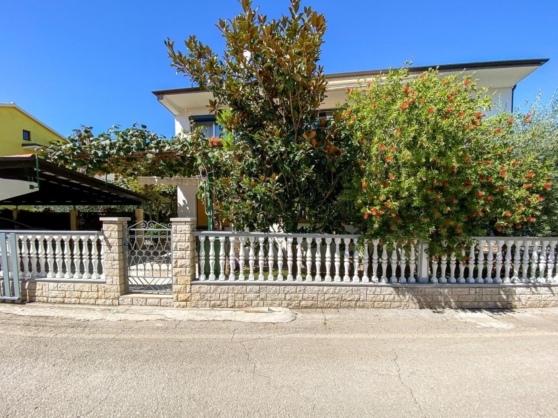 Beco Three Apartment Novigrad  Bagian luar foto
